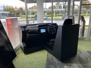 カーナビ展示用運転席モックアップ出来上がりまで６−２