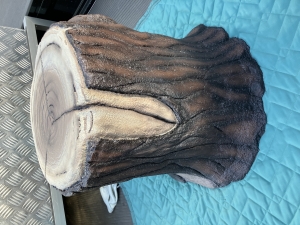 切り株型スツール